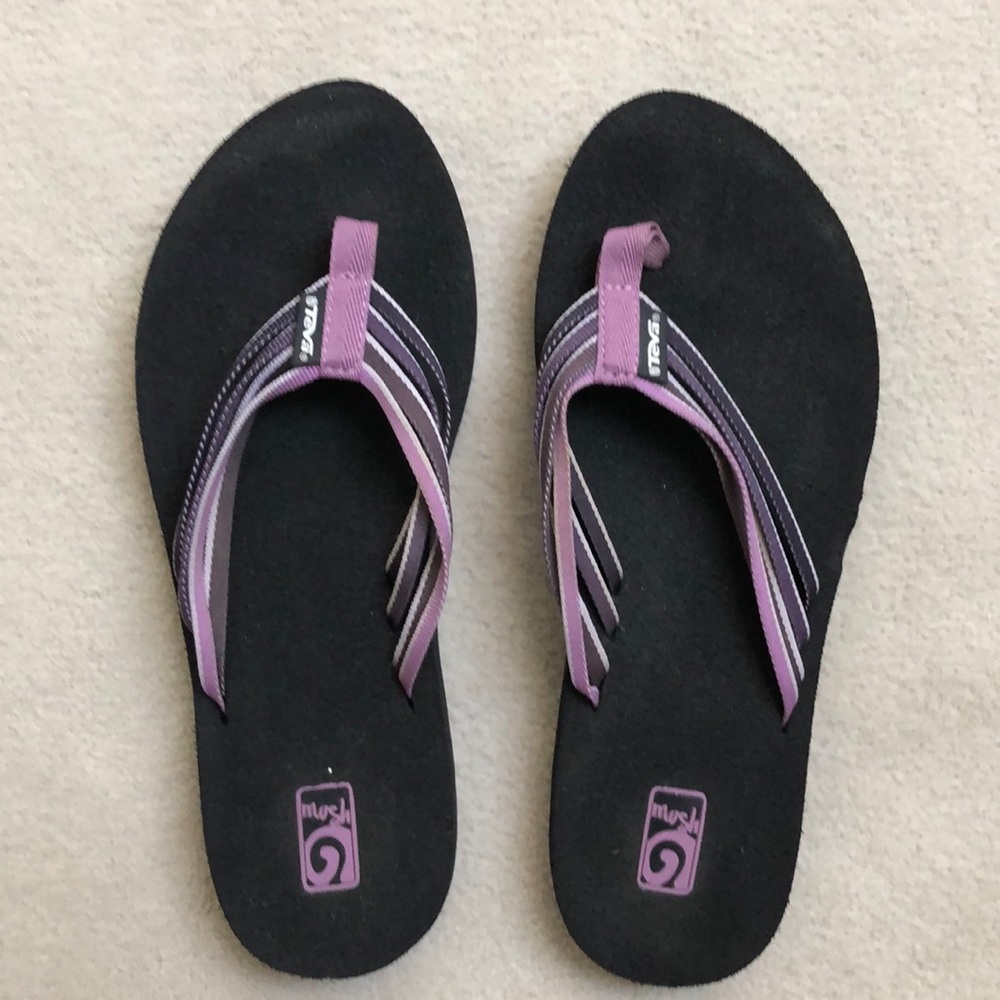 Never Been Worn Teva Flipflops